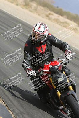 media/May-05-2025-Moto Forza (Mon) [[3c1838c5e5]]/3-C Group/Session 2 (Turn 7 Inside)/